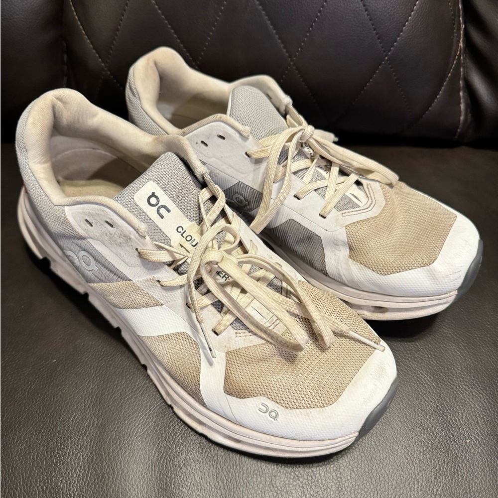 OnCloud Tennis shoes